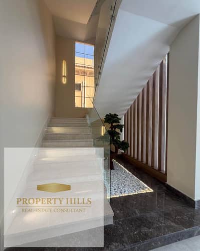 Fully finished 5bedroom villa for sale in New Cairo located next to SODIC East and offered below the market price.