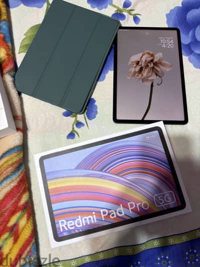 تابلت شاومي باد برو 5g بدون خربوش واحد ومعاه الجراب الاصلي بتاعه