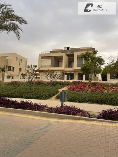 Twinhouse villa 297m for sale in palm hills new cairo view landscape under market price  | Ready to move