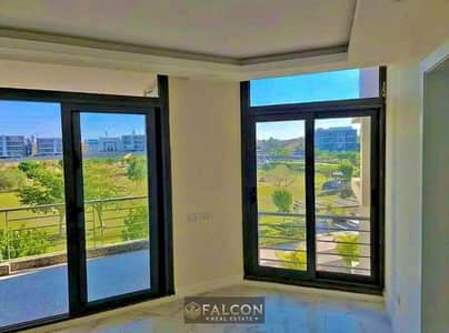 دوبلكس للبيع بروف فيو VIP و prime location في تاج سيتي taj city في التجمع