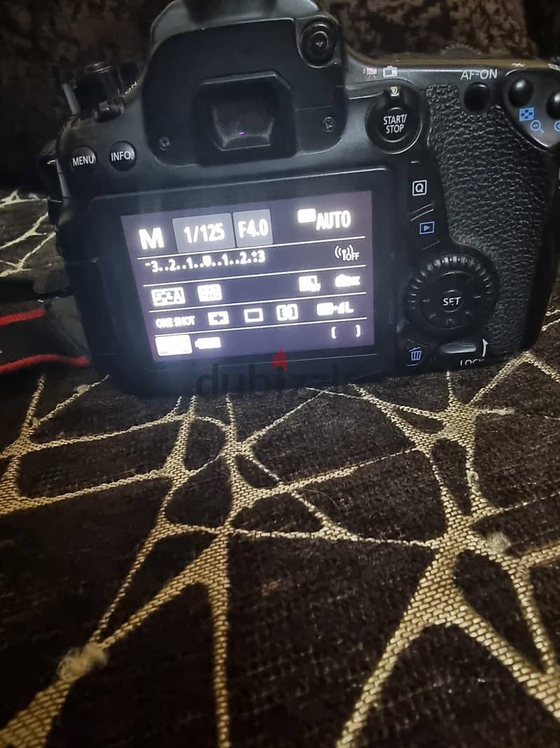 canon 70d camera 3