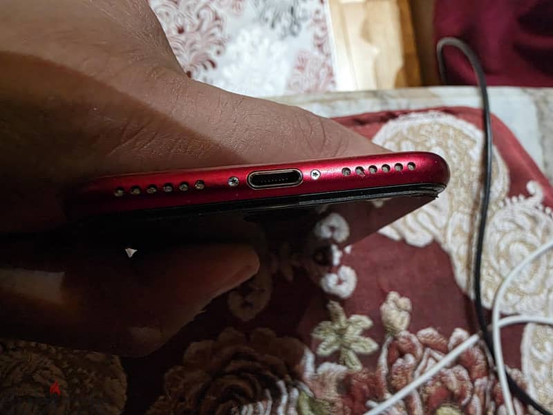 Apple - iPhone SE 2022 4
