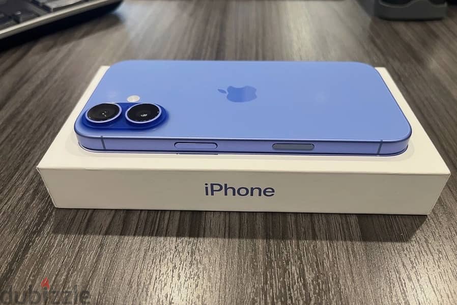 Apple - iPhone 16 4