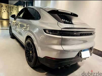 Porsche Cayenne Dolomite Silver Metallic 2024