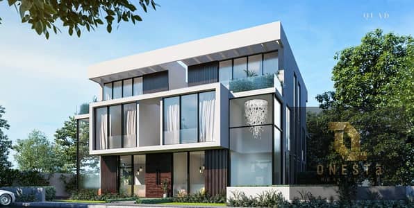 Standalone villa for sale in The Crest compound in new cairo with a 35% discount and the possibility of installments over 10 years
