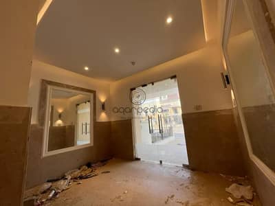 شقة للبيع في سراي S2 التجمع الخامس مساحة 169 متر 3 غرف نوم الدور الثاني جاهزة للسكن Core and shell Sarai New Cairo
