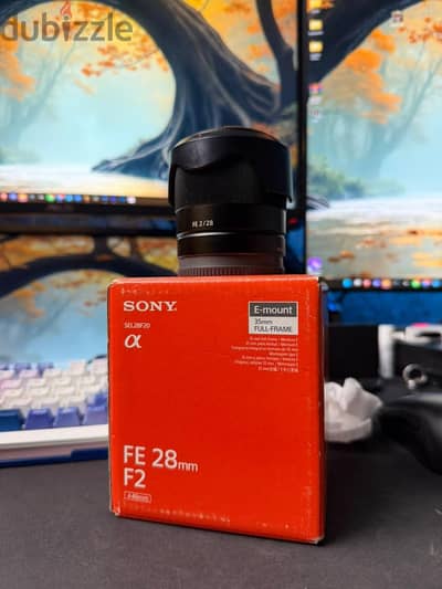 Sony FE 28mm f 2