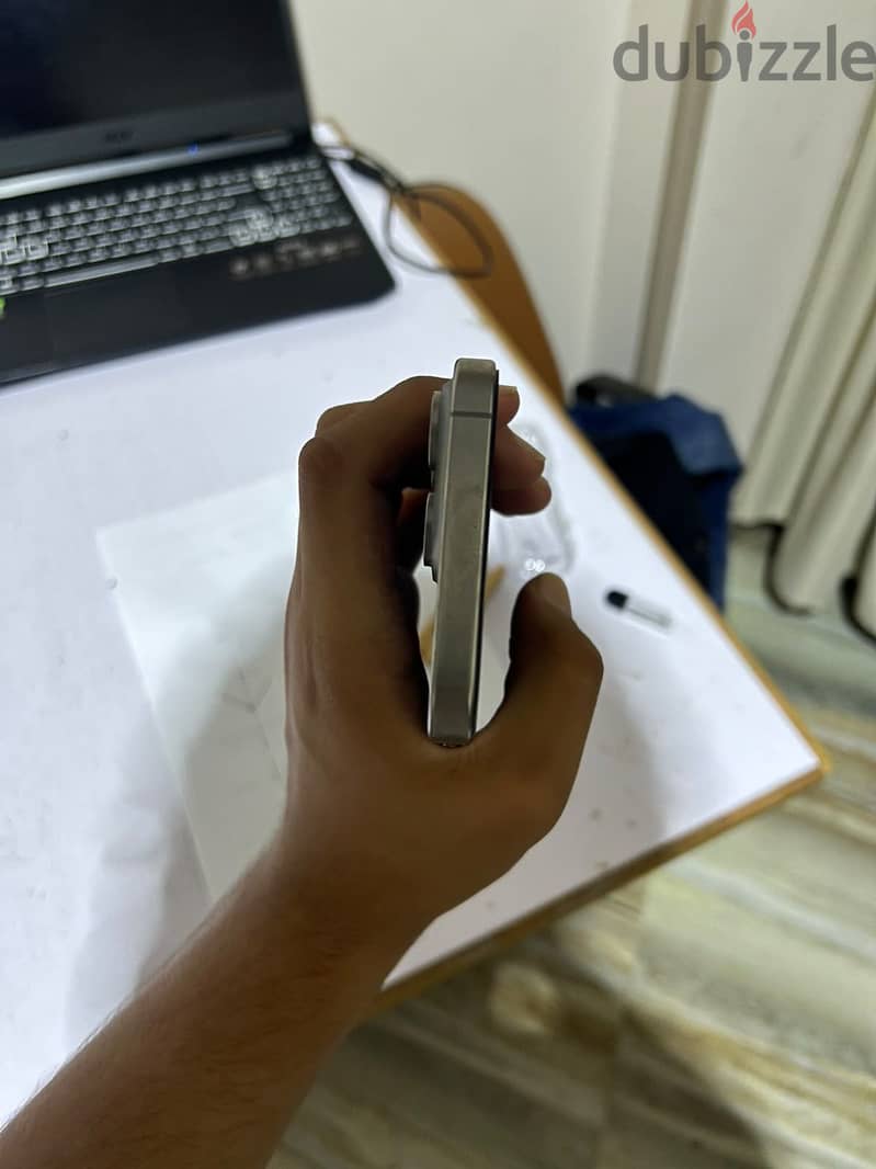 Apple - iPhone 15 Pro Max 8