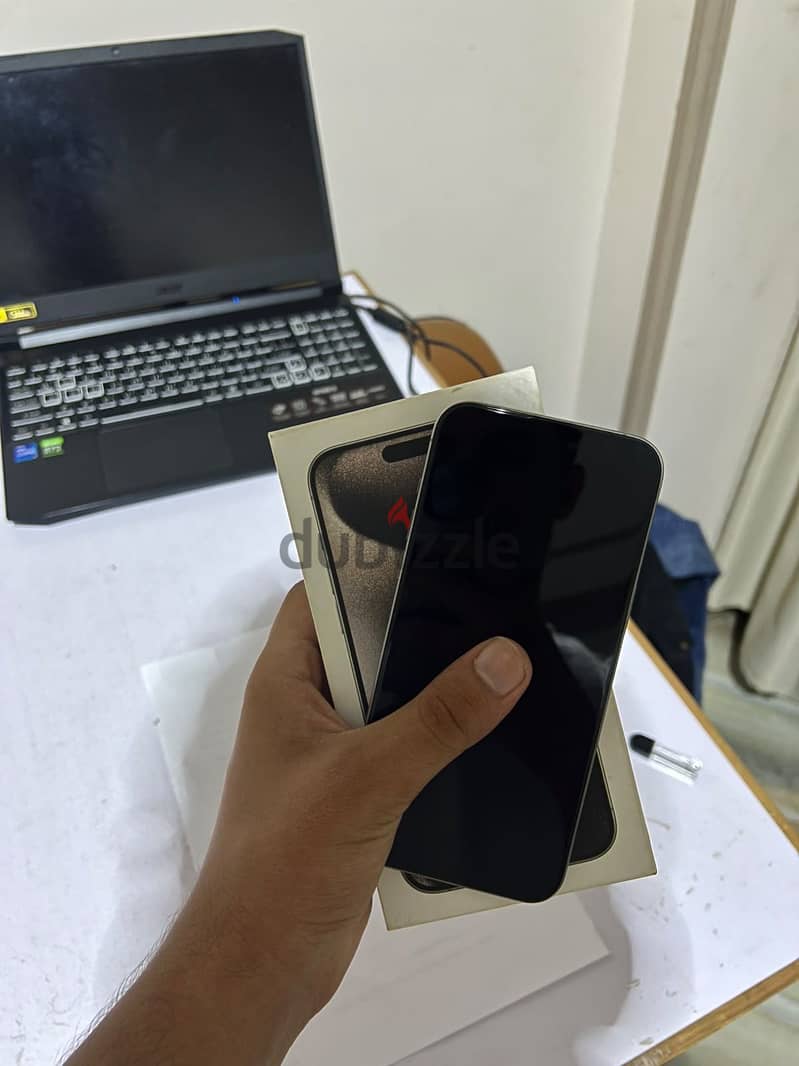 Apple - iPhone 15 Pro Max 9