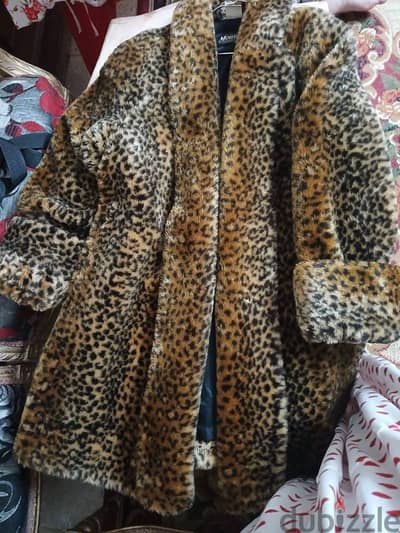 fur coat