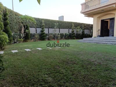فيلا للبيع تاون هاوس ناصيه 285م تشطيبات فندقيه لوكيشن مميز الرحاب2 استلام فوري بجوار افنيومول