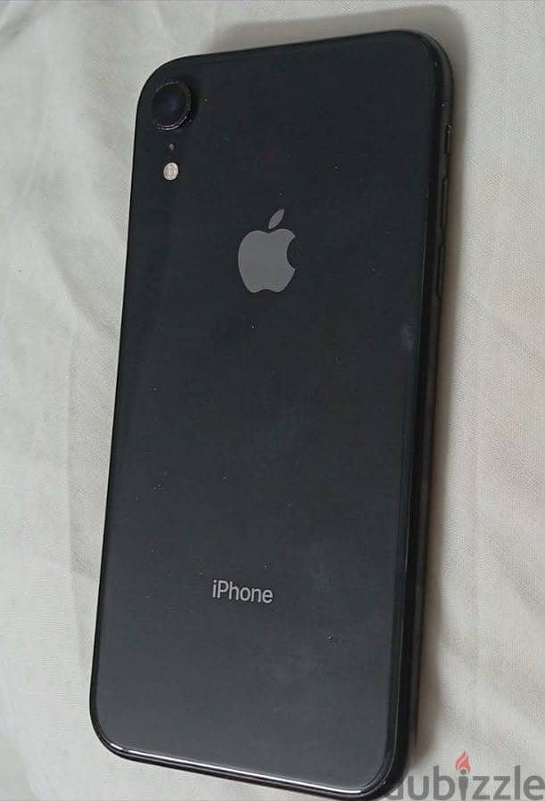 Apple - iPhone XR 1