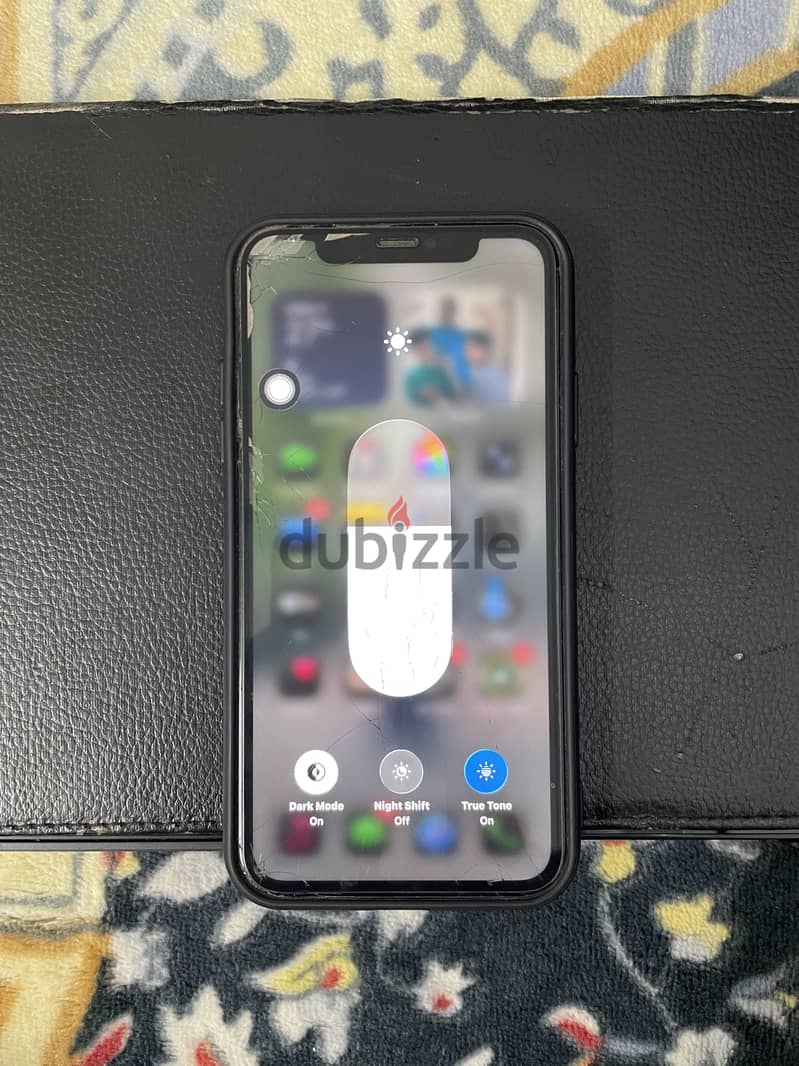 Apple - iPhone 11 1