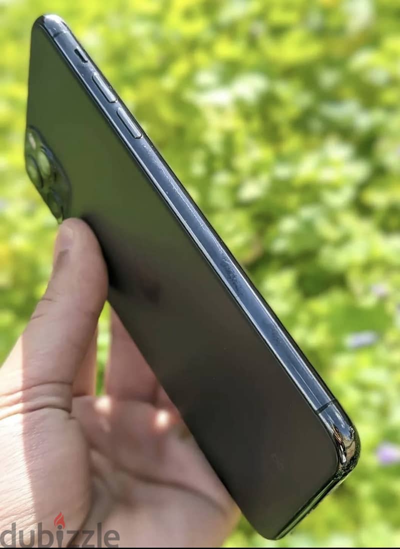 iPhone 11 Pro Max 2