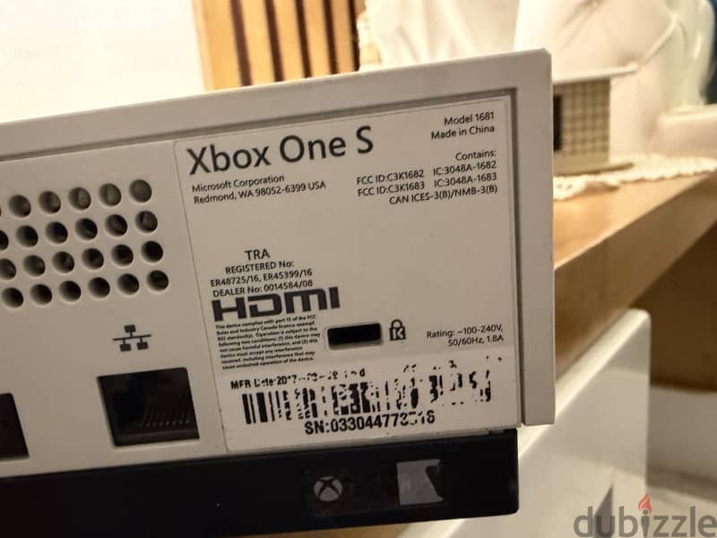 Xbox One S 500G 5