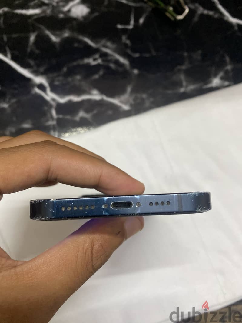 Iphone 14 plus , 128 , blue 4