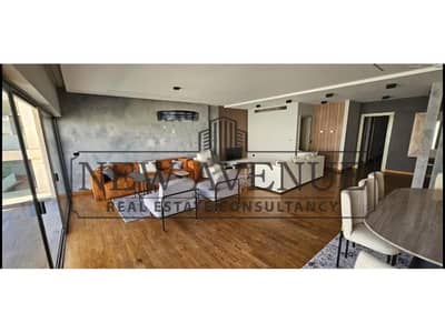 شقة للبيع في ليك فيو ريزيدنس lake view residence  متشطبة و مفروشة بالتكيفات موقع متميزعلي اللاجون استلام فوري