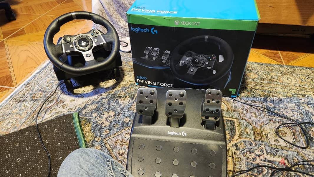 Logitech G290 Driving Force Steering Wheels & Pedals 3