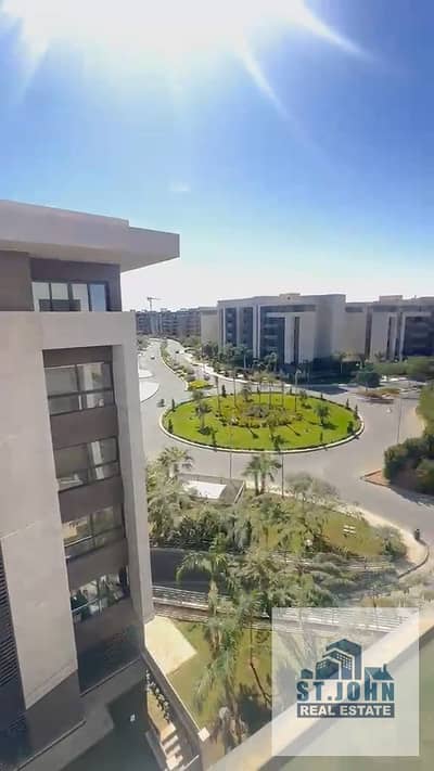 Apartment for rent, area 101m, Madinaty, Brevado compound, first residence, open view, two bedrooms and two bathrooms with air conditioning and private garage