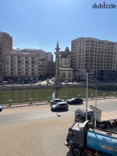 لإيجار ميزان ٧٠٠ متر بمدخل خاص كورنيش المرشحة يصلح لجميع الأنشطة التجارية