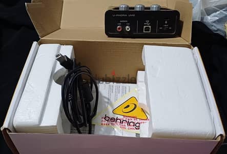 behringer U-PHORIA UMCRR كارت الصوت