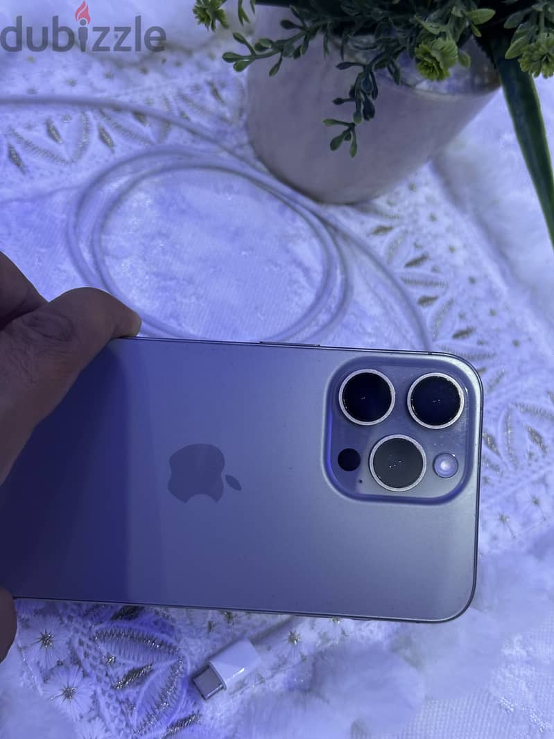 Apple - iPhone 15 Pro Max 9