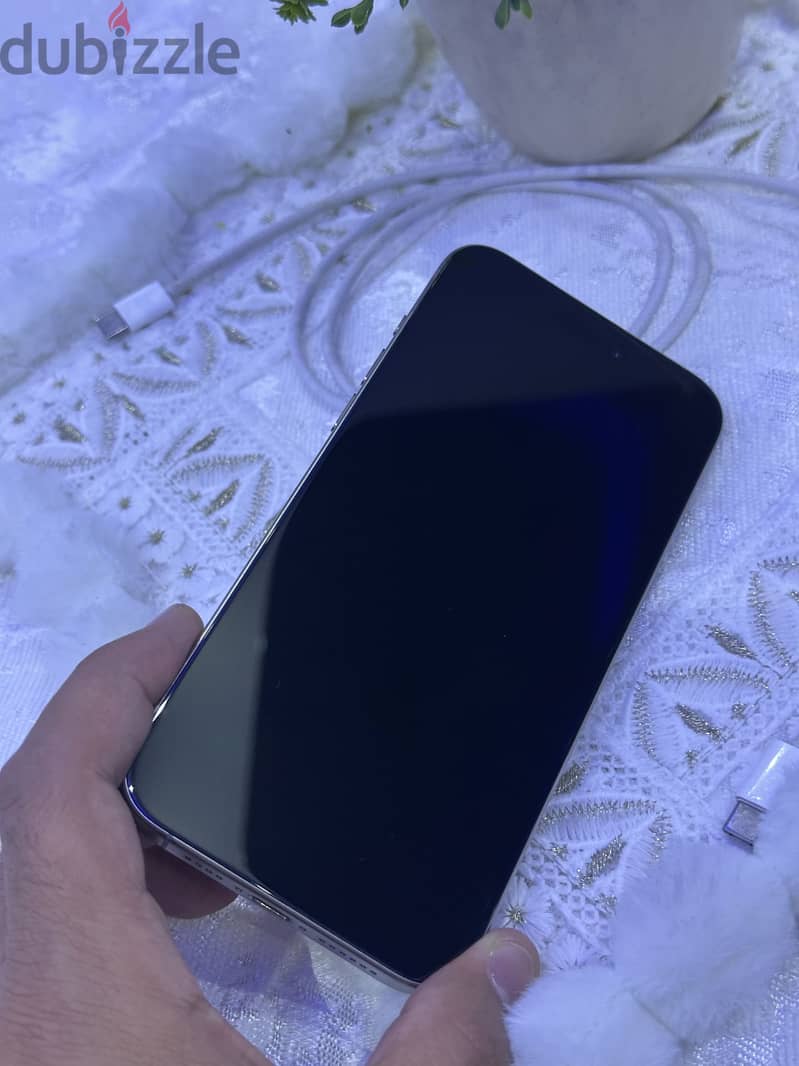 Apple - iPhone 15 Pro Max 10