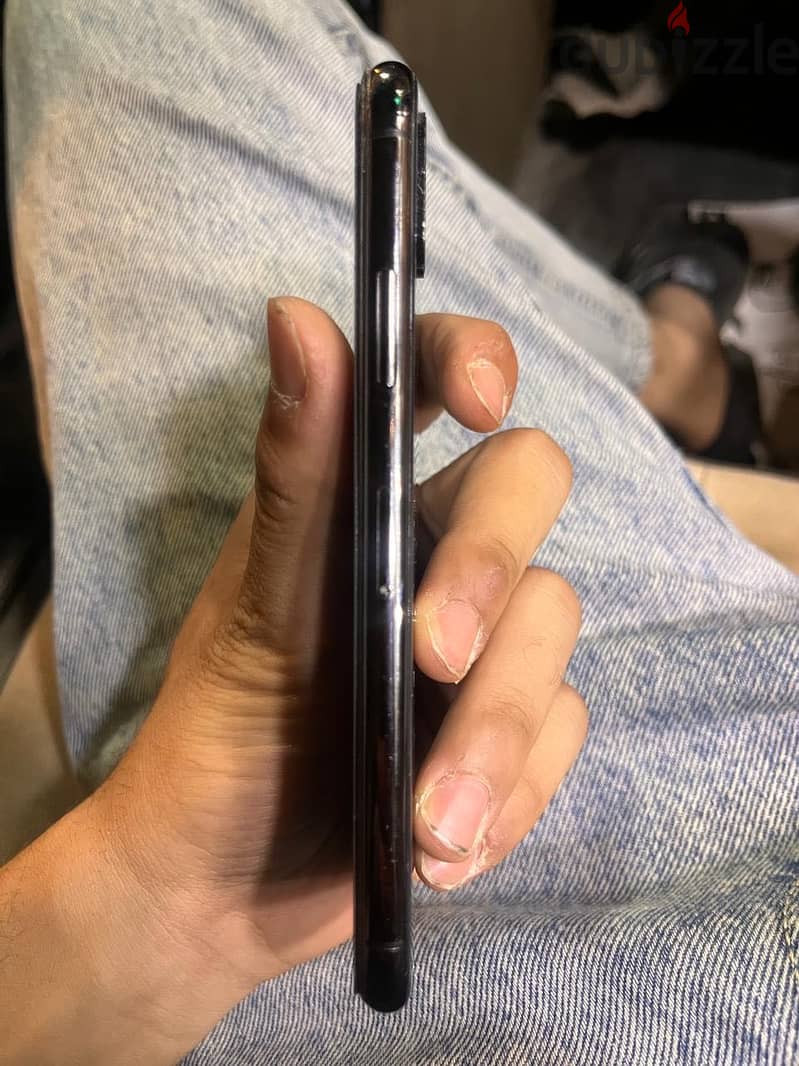 Apple - iPhone XS 4