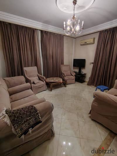 Furnished apartment for rent in Maadi, Algeria Street, 3 air-conditioned rooms