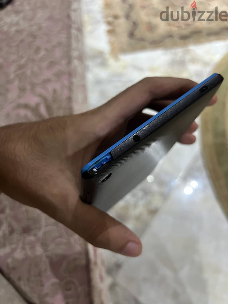 Tablet Lenovo 4