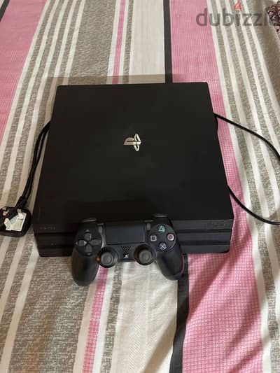 Ps4 pro 1TB 12,600