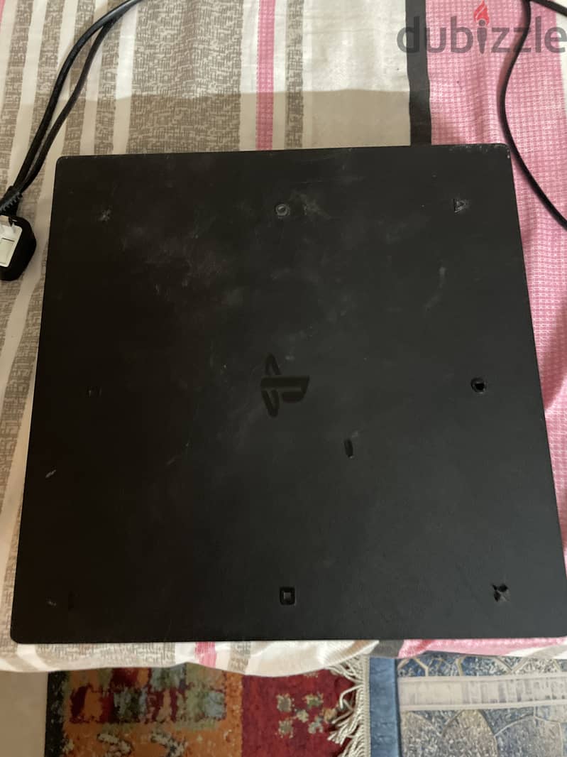 Ps4 pro 1TB 12,600 2