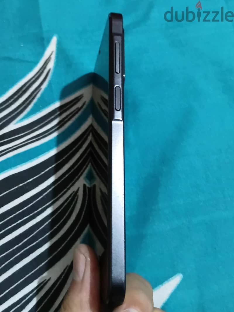 SAMSUNG A17 256GB 8RAM 7