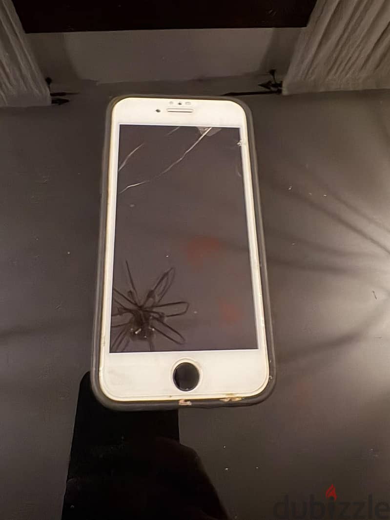 Apple - iPhone 6 1
