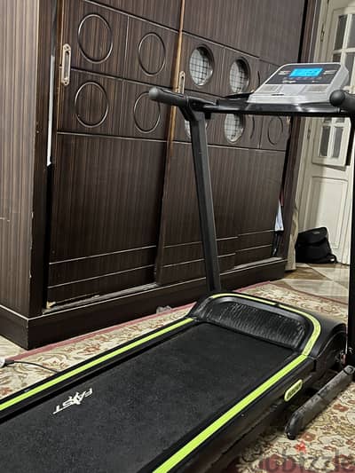 مشاية كهربائية FAST Grand Fit 444 – حالة ممتازه