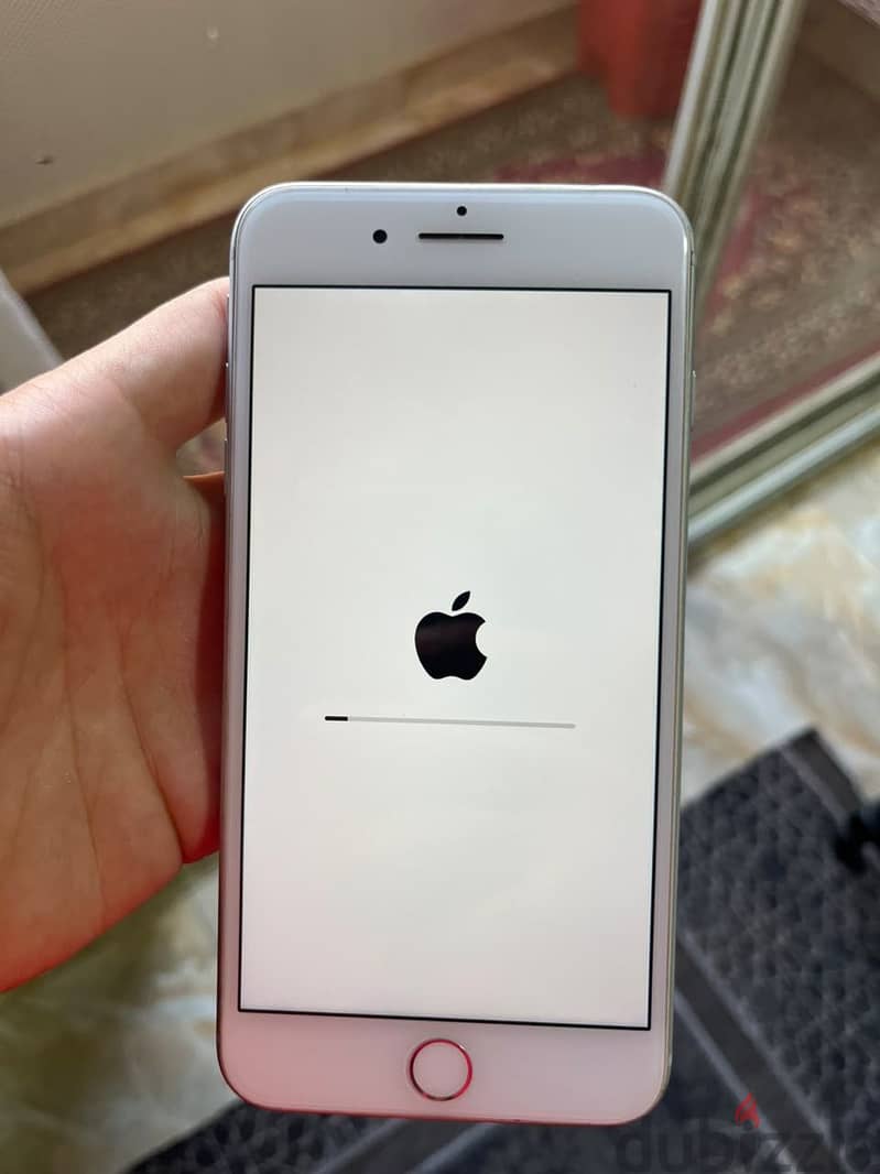 Apple - iPhone 8 Plus 6
