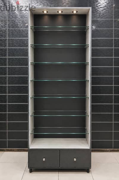 دولاب عرض ( فترينة عرض)