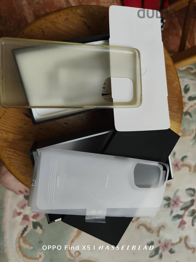 OPPO Find X5 2