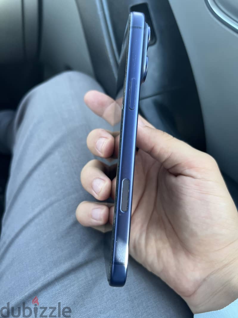 Apple - iPhone 17 Pro Max 1
