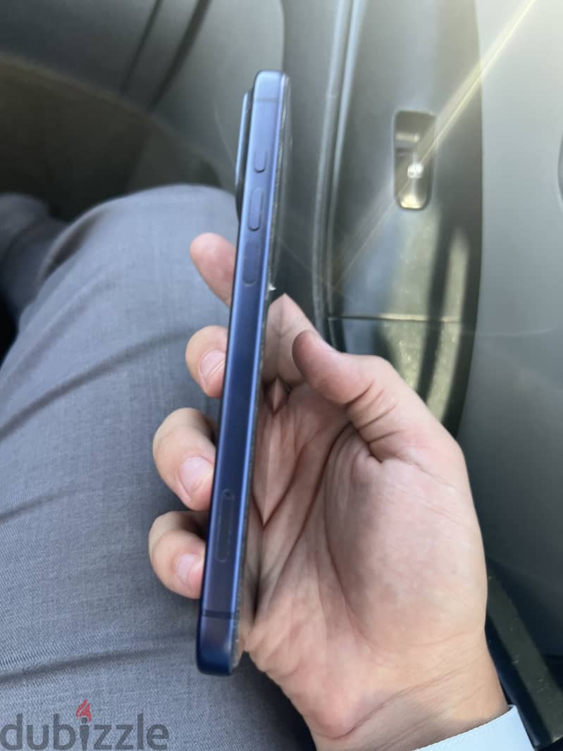 Apple - iPhone 17 Pro Max 2