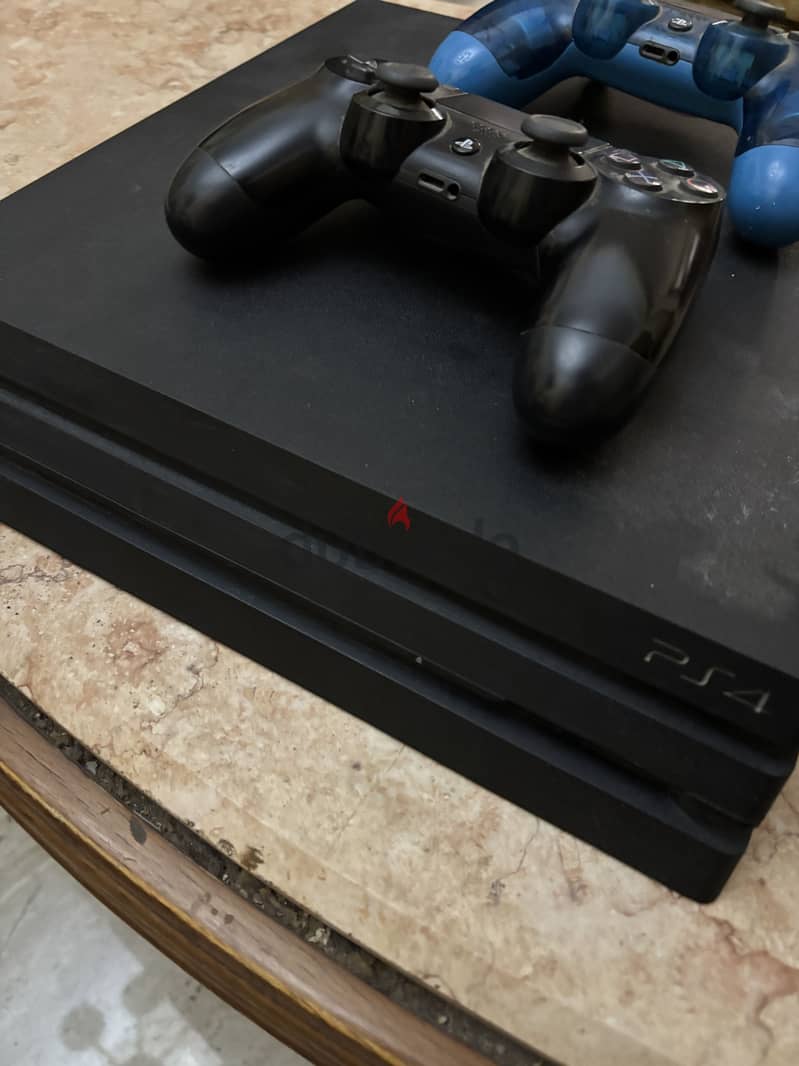 playstation 4 pro 1
