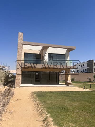 استاندالون استلام فوري متشطب بالتكيفات والمطبخ للبيع في  سيلفر ساندس - الساحل الشمالي Silversands - North Coast