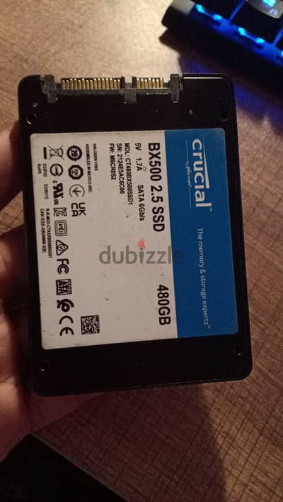هارد ssd كروشال 500 جيجا اشتغل شهر.