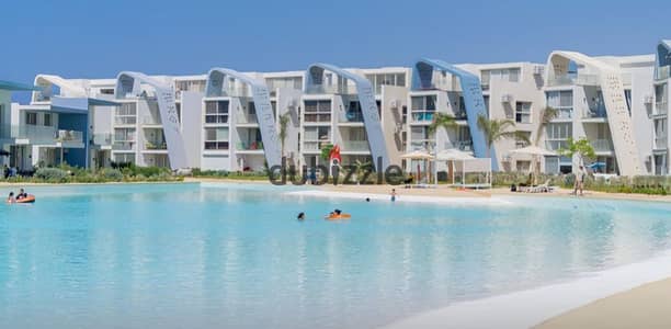 Chalet 129m view of Crystal Lagoon next to Hacienda