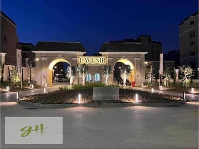 دوبلكس مع 100 م روف للبيع في لافينير بمدينة المستقبل L’Avenir Mostakbal City