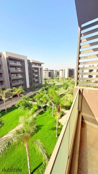 للبيع في مدينتي B15 الدور الثالث أعلى تميز L10 مساحة 100م فيو جاردن تشطيبات الشركة استلام فوري