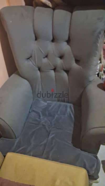 انتريه كنبتين و كرسيين