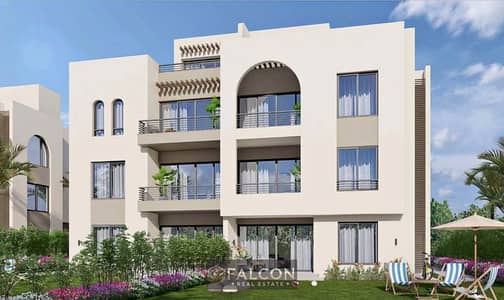 Chalet, 185 sq m, steps from the sea, open view, for sale in Marina 8 North Coast compound near New Alamein