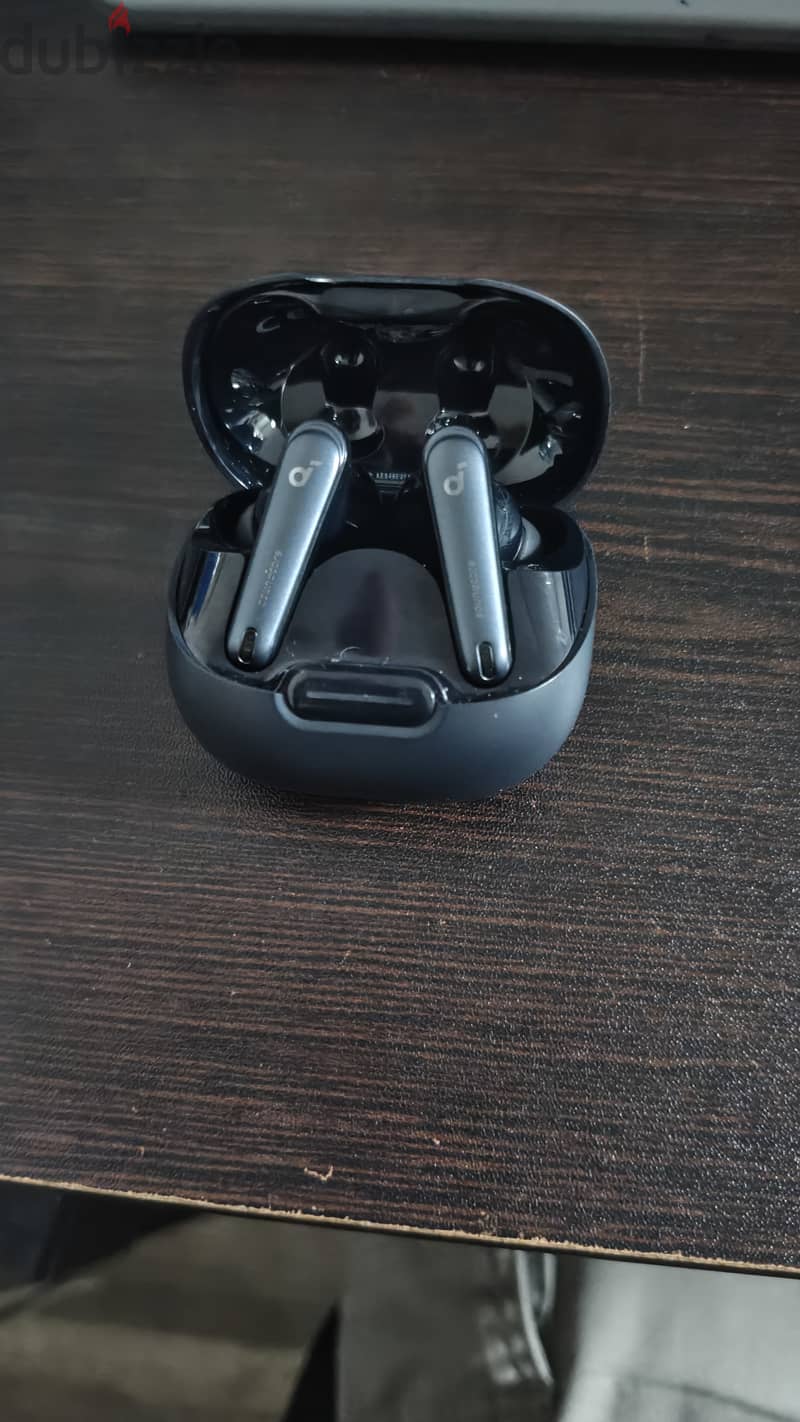  Anker Soundcore Liberty 4 NC 2