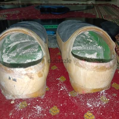 ادوات سباحه زعانف